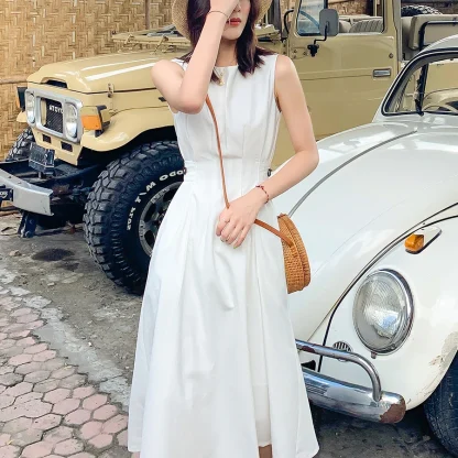 A-line Sleeveless Chic Dress - Image 4