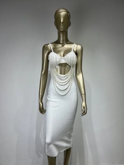 Elegant Pearl-like Evening Dress - Image 5