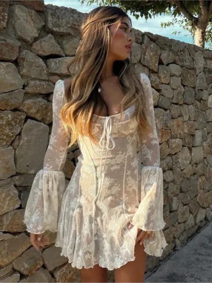 Vintage-style White Lace Mini Dresses - Image 3