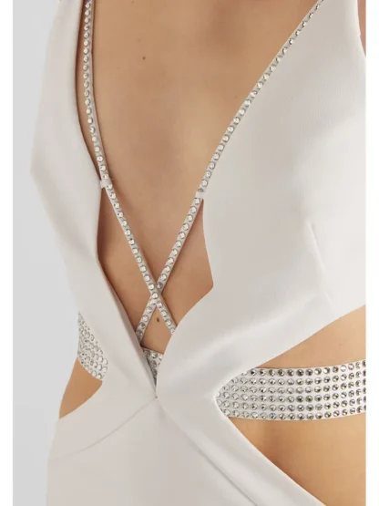 Sexy Cutout V-neck White Dress - Image 5